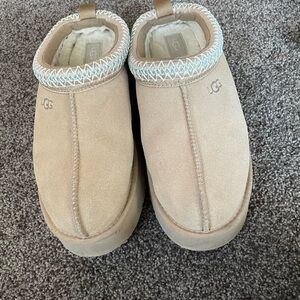 UGG Tasman Slippers